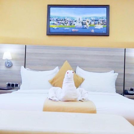 Holiday Hotel アジス・アベバ エクステリア 写真