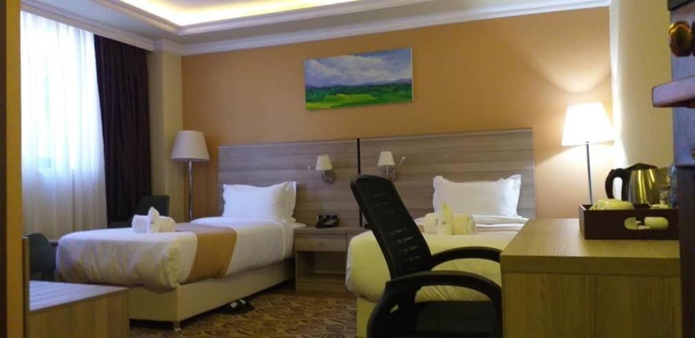 Holiday Hotel アジス・アベバ エクステリア 写真